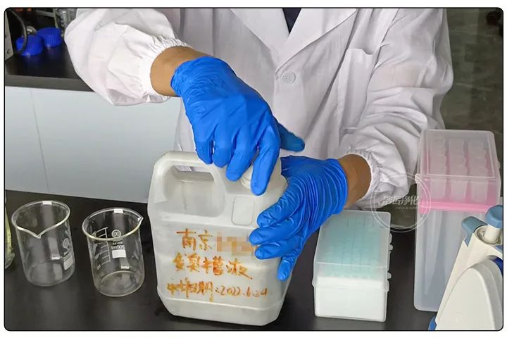 潔匠凈化·的凈工業(yè)除臭劑_切削液變質、發(fā)臭，車間異味污染大，除臭劑該怎么選？