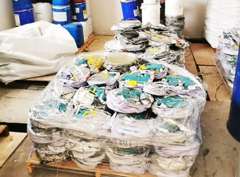 潔匠凈化·的凈工業(yè)除臭劑_危廢污水有多臭？潔匠凈化30秒快速除臭看得見！
